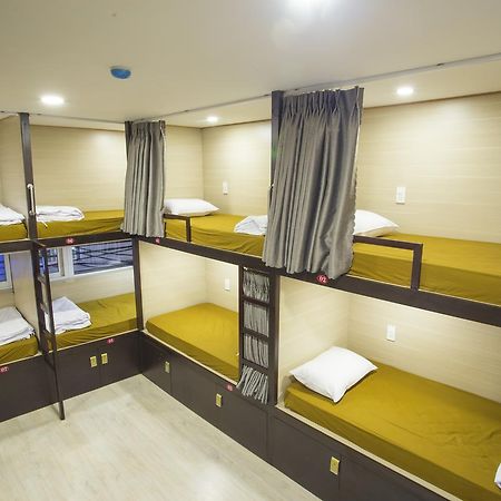 Saigon Marvel Hostel Ho Chi Minh-stad Buitenkant foto
